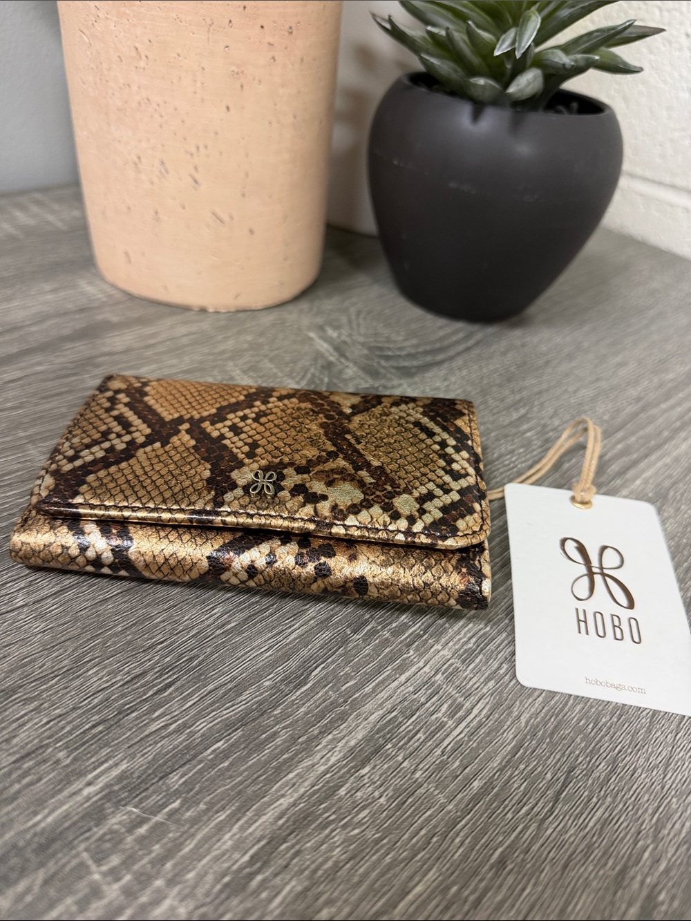 Hobo Jill Trifold Leather Wallet in Golden Snake